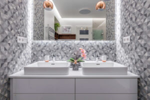 The Benefits of Double Vanities in Shared Bathrooms